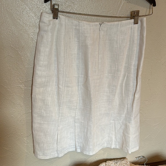 Kay Unger 2 piece suit with zip-up jacket - Picture 12 of 12